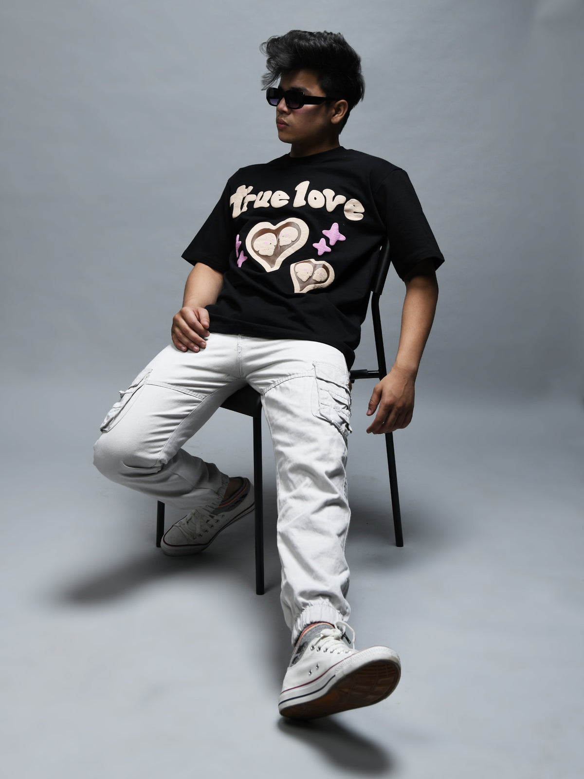 True Love (BLACK) Oversized T-Shirt 240gsm